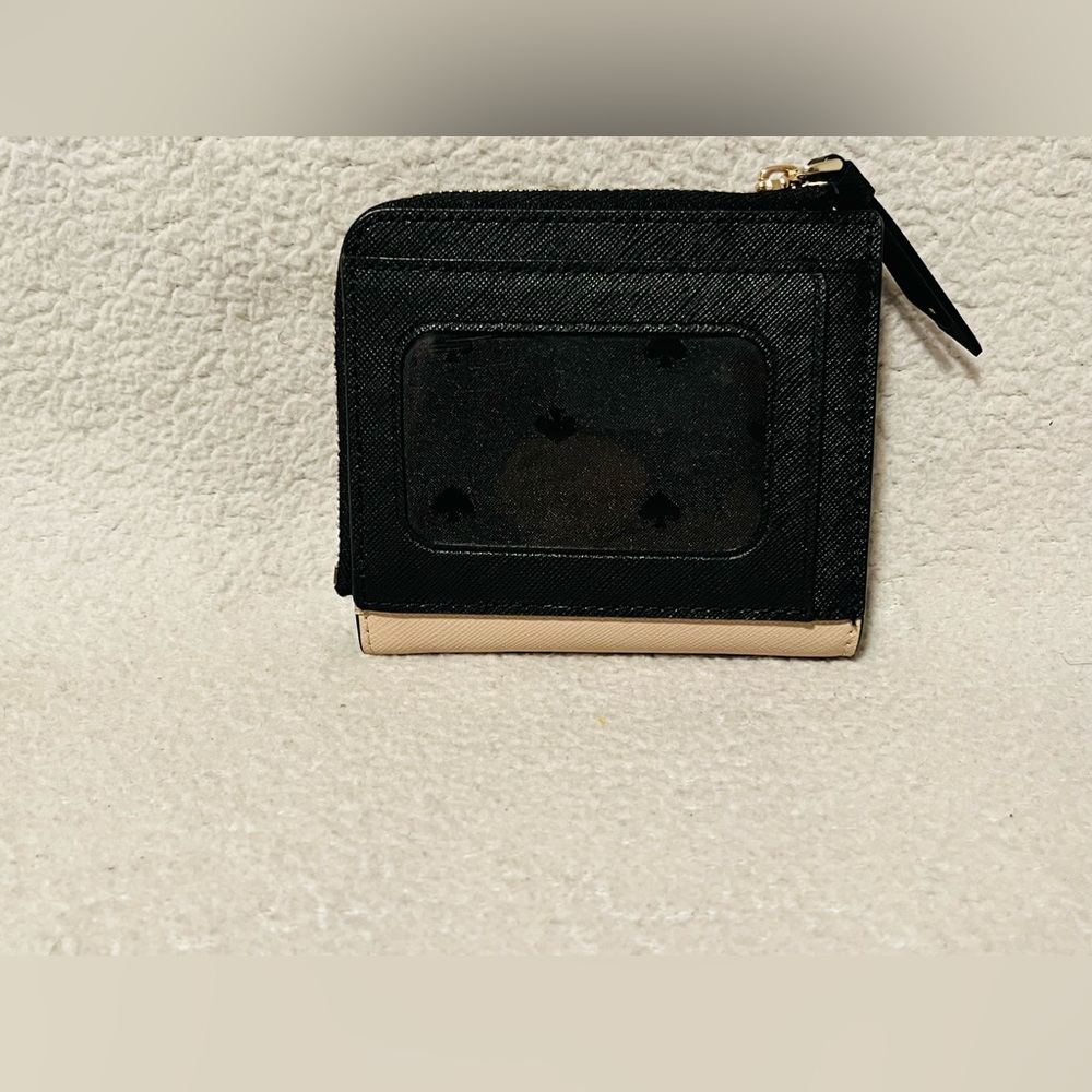 Kate Spade Compact Wallet - Picture 6 of 9
